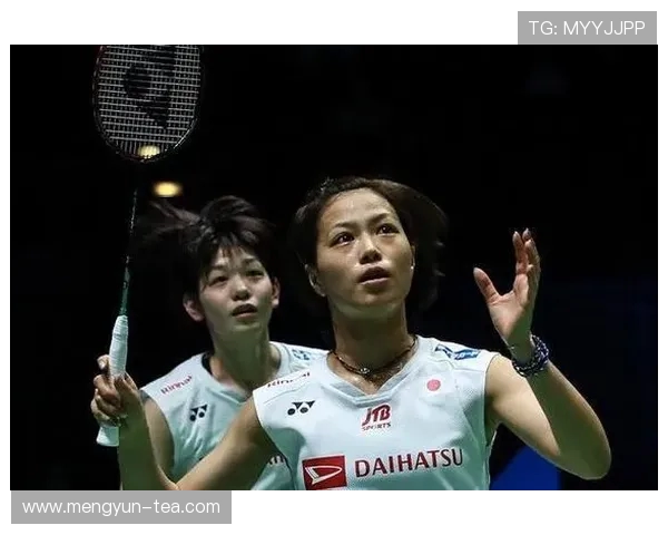 北京羽毛球队实力之争引发热议球迷观点各异分析深入